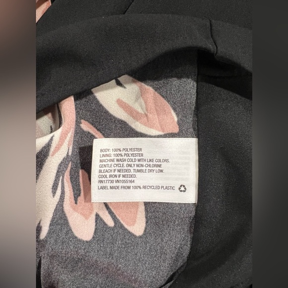 A New Day Women's Sleeveless Black Floral Jumpsuit w pockets - Picture 7 of 9